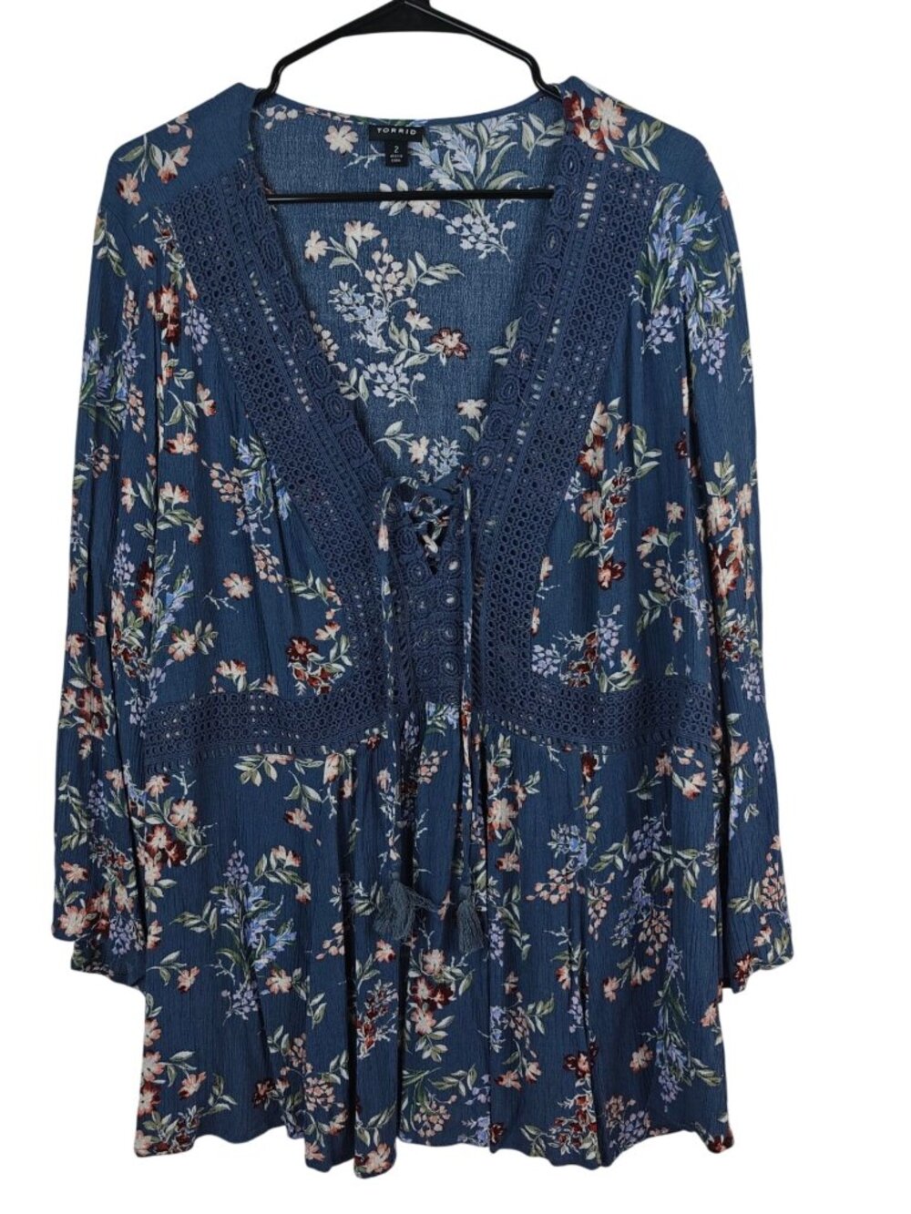 Torrid Women's Floral Lace-Up Boho Blouse Blue Size 2 Rayon & Cotton